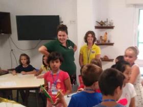 active-in-english-052