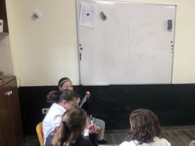 active-in-english-movers1008