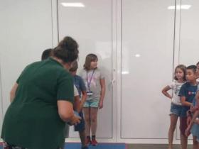 active-in-english-048