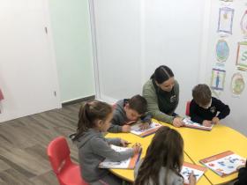 active-in-english-robins007